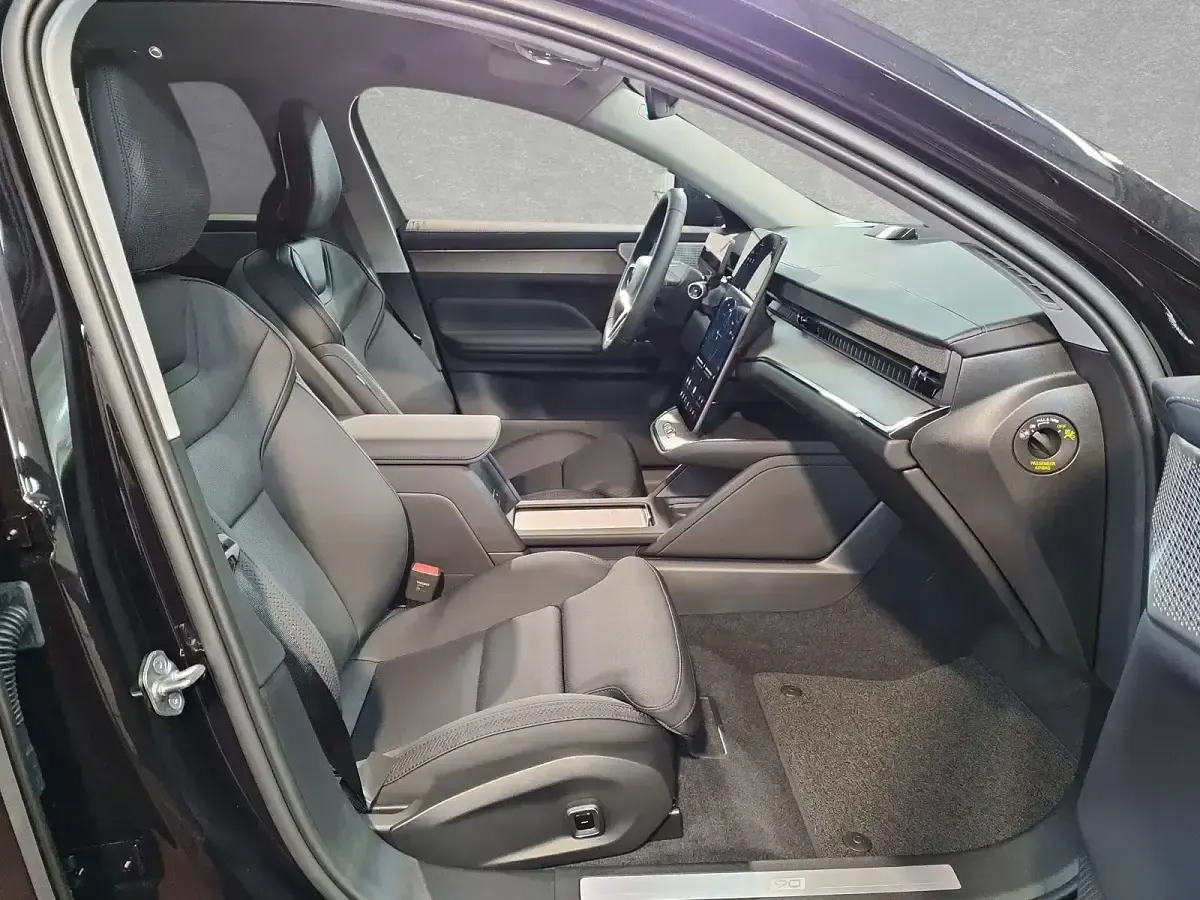 Gebraucht Volvo ES90 Ultra 244 kW (333 PS) 2026 Andere Limousine