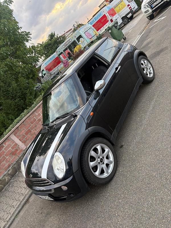 Schwarz Gebraucht 2006 Mini ONE Kleinwagen | 1.500 € (Superpreis) - Bild 1/4