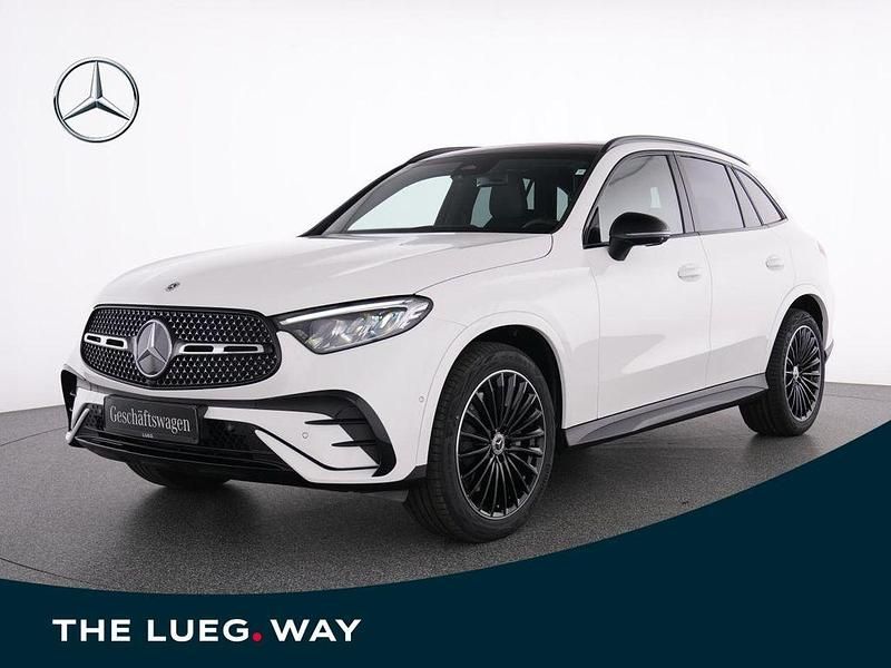 Weiß Gebraucht 2025 Mercedes GLC220 AMG SUV | 61.880 € (Superpreis) - Bild 1/4