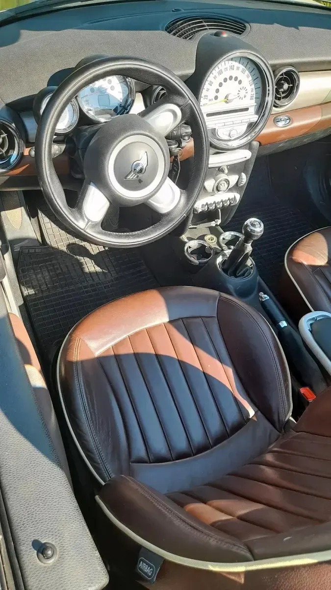 Gebraucht Mini Cooper Cabriolet Pepper 120 PS (88 kW) 2009 Beige Cabrio
