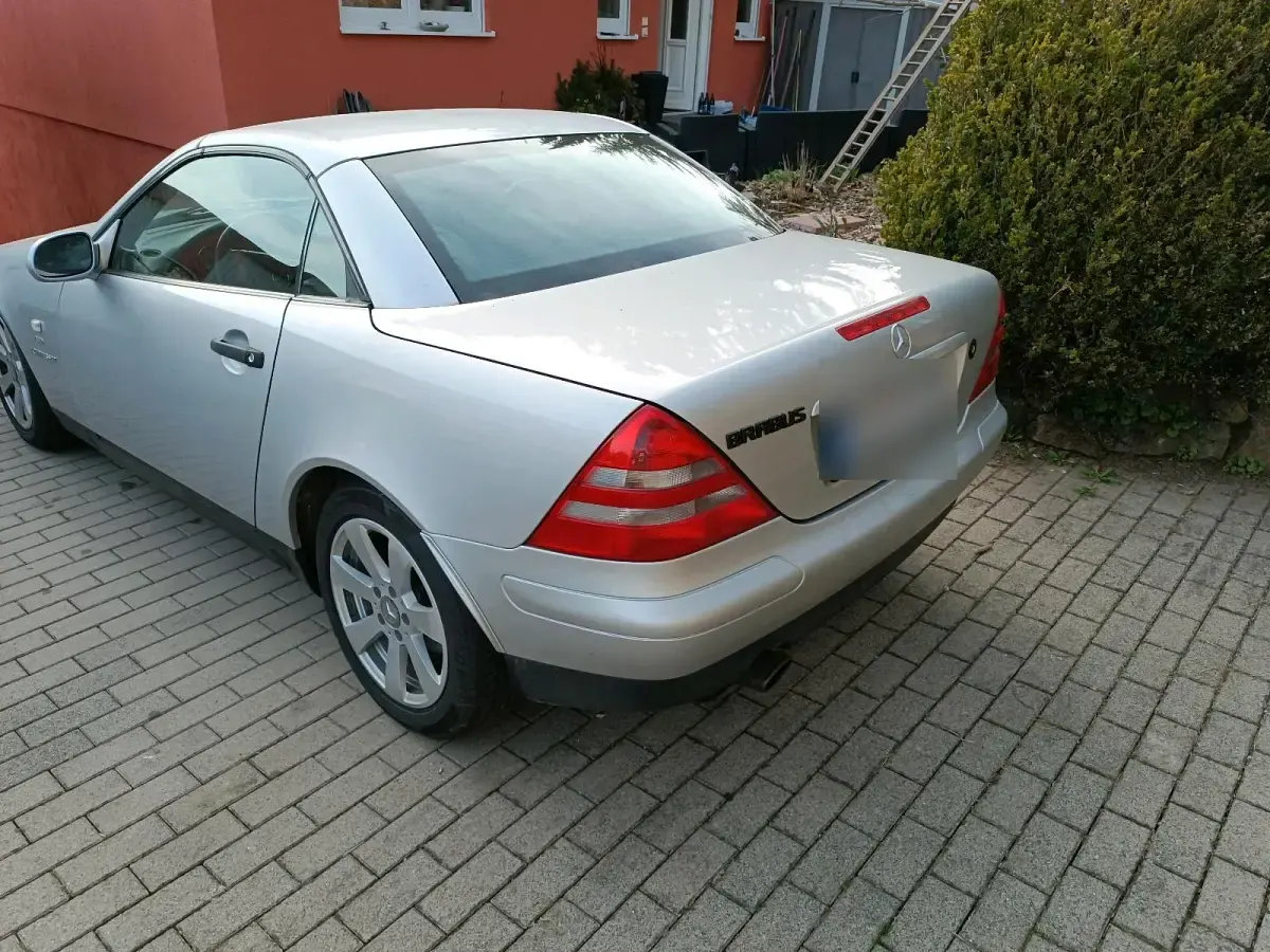 Gebraucht Mercedes SLK230 193 PS (141 kW) 2000 Silber Cabrio
