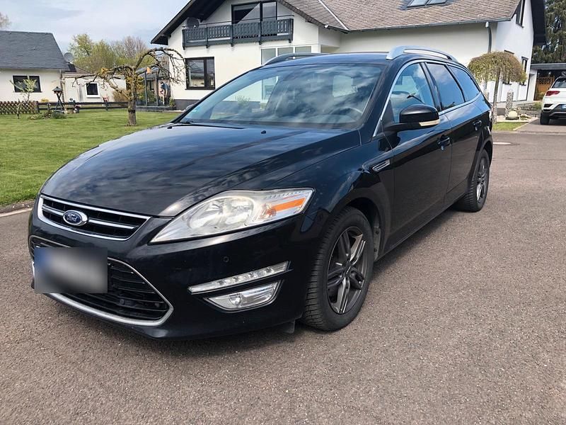 Gebraucht Ford Mondeo 200 PS (147 kW) 2011 Schwarz Kombi
