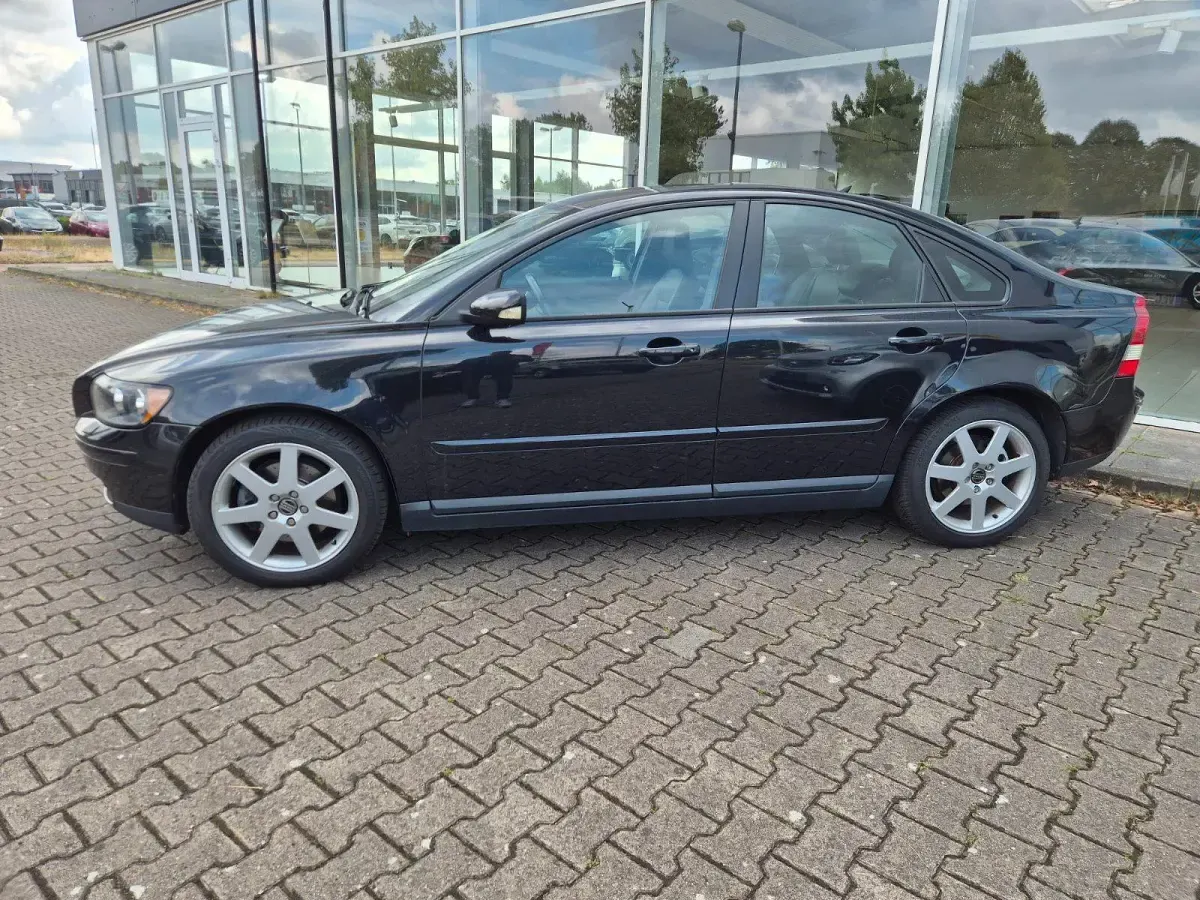 Gebraucht Volvo S40 140 PS (102 kW) 2004 Schwarz Limousine