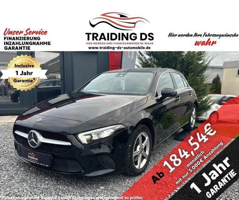 Schwarz Gebraucht 2018 Mercedes A200 Kleinwagen | 20.700 € (Fairer Preis) - Bild 1/4