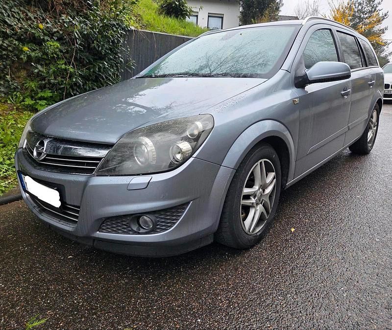 Gebraucht Opel Astra 101 PS (74 kW) 2006 Grau Kombi