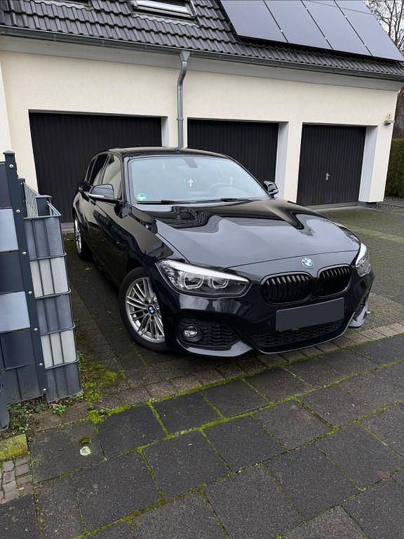 Schwarz Gebraucht 2019 BMW 116 M Sport Kleinwagen | 14.600 € (Guter Preis) - Bild 1/4