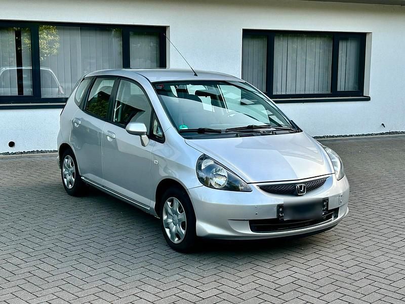Silber Gebraucht 2007 Honda Jazz Kleinwagen | 1.500 € - Bild 1/4