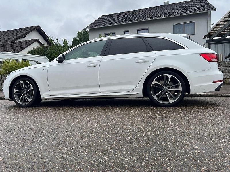Weiß Gebraucht 2016 Audi A4 S-Line Kombi | 18.990 € (Guter Preis) - Bild 1/4