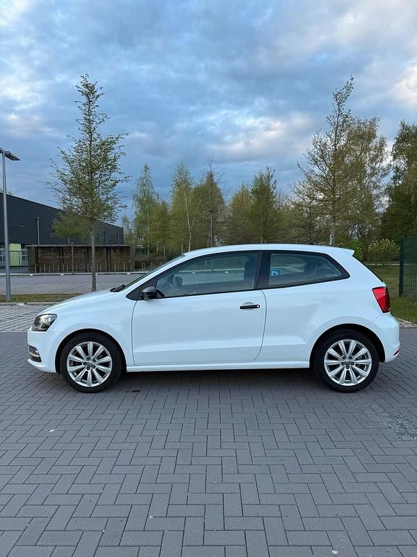 Usado VW Polo 60 HP (44 kW) 2016 Branco Citadino