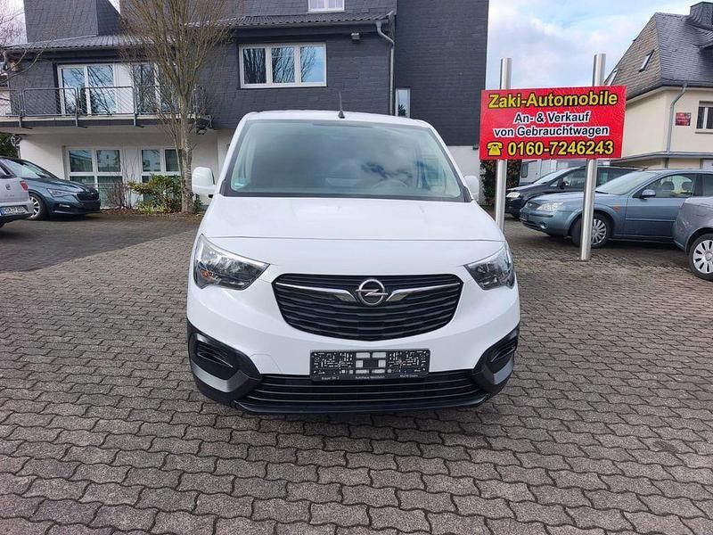 Gebraucht Opel Combo Edition 76 PS (55 kW) 2019 Weiß Van / Kleinbus