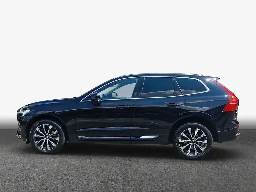 Gebraucht Volvo XC60 Plus 197 PS (144 kW) 2023 Schwarz SUV