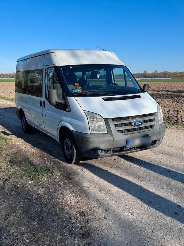Second-hand Ford Transit 86 CP (63 kW) 2007 Alb Monovolum
