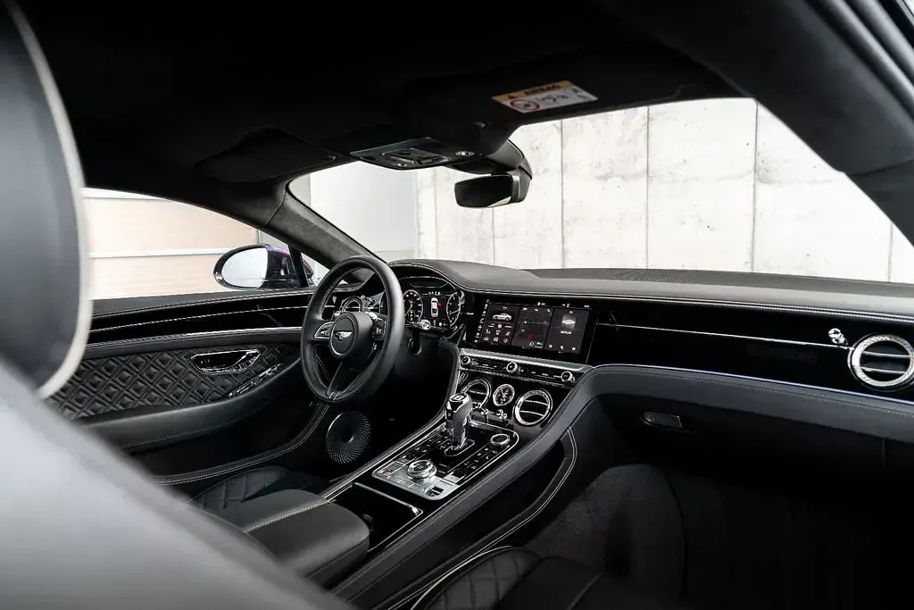Gebraucht Bentley Continental GT Mulliner 549 PS (403 kW) 2021 Violett