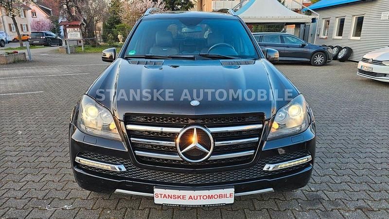 Gebraucht Mercedes GL350 Edition 211 PS (155 kW) 2012 Schwarz SUV