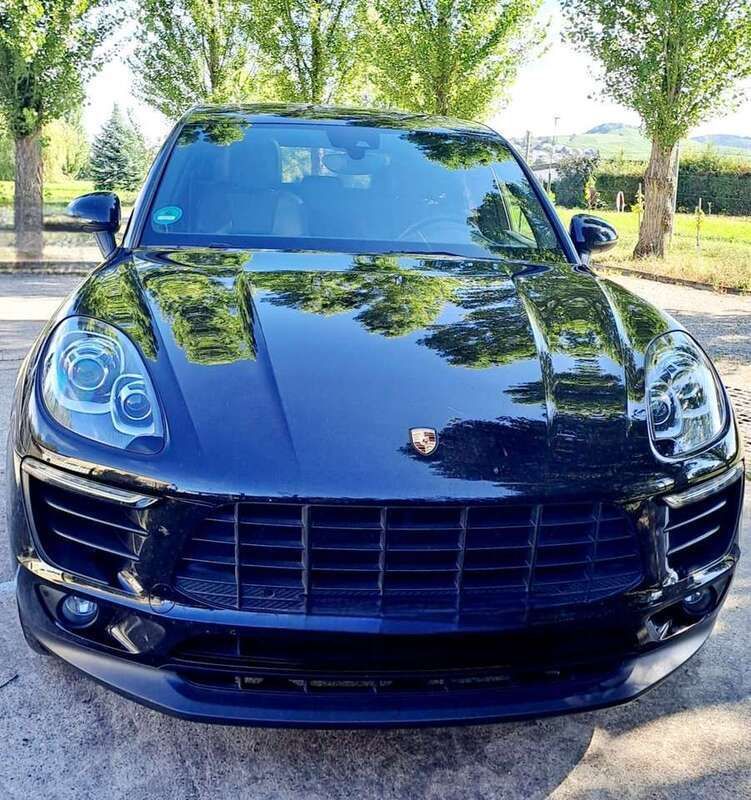 Schwarz Gebraucht 2017 Porsche Macan SUV | 37.500 € (Fairer Preis) - Bild 1/4