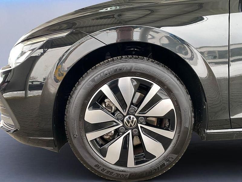 Gebraucht VW Golf VIII Move 150 PS (110 kW) 2024 Schwarz Limousine