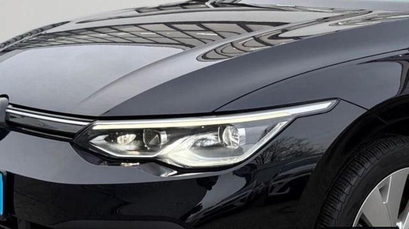 Gebraucht VW Golf VIII 131 PS (96 kW) 2020 Schwarz Kleinwagen