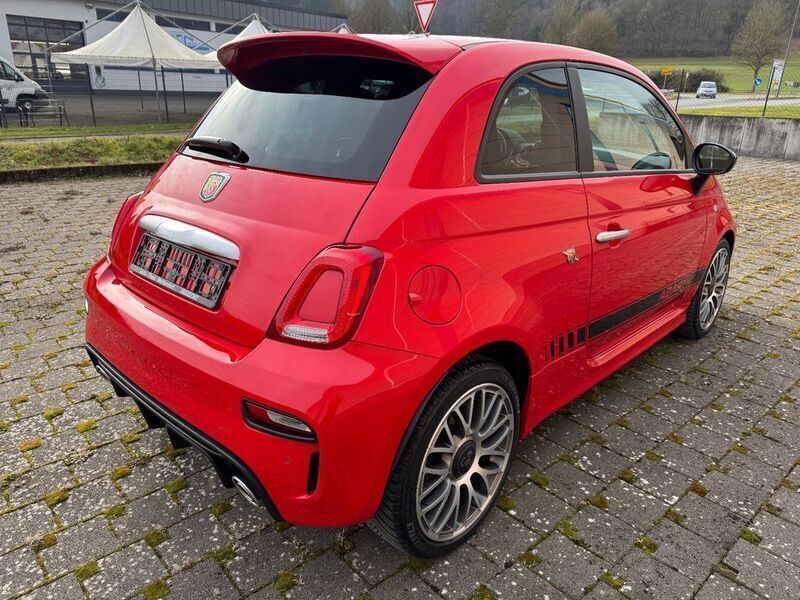 Gebraucht Abarth 595 145 PS (106 kW) 2022 Rot Kleinwagen