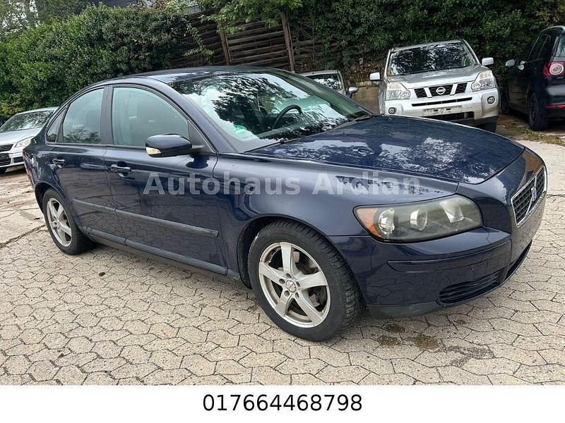 Gebraucht Volvo S40 Kinetic 170 PS (125 kW) 2004 Blau Limousine