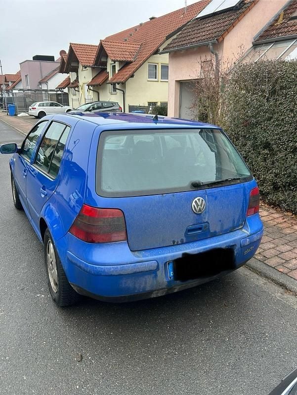 Gebraucht VW Golf IV 101 PS (74 kW) 2001 Blau Kleinwagen
