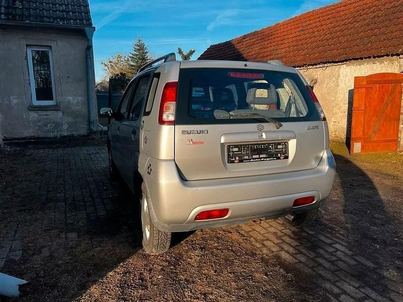 Gebraucht Suzuki Ignis 83 PS (61 kW) 2003 Silber Kleinwagen