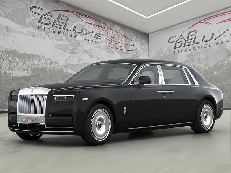 Neu Rolls Royce Phantom 563 PS (414 kW) 2026 Schwarz Limousine