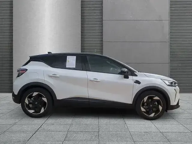 Gebraucht Renault Captur Techno 158 PS (116 kW) 2025 Perlmuttweiß + blackpearls SUV