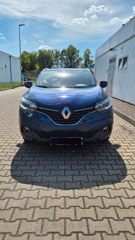 Blau Gebraucht 2018 Renault Kadjar LIMITED SUV | 12.000 € (Superpreis) - Bild 1/4