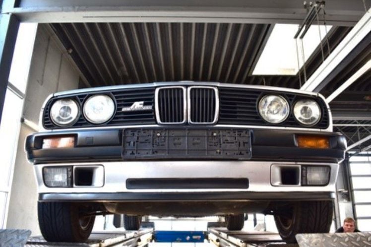 Gebraucht BMW 316 102 PS (75 kW) 1992 Silber Cabrio