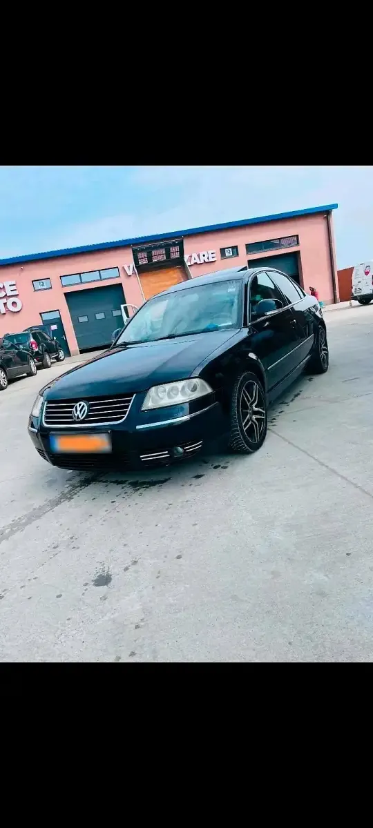 Gebraucht VW Passat 160 PS (117 kW) 2003 Schwarz Limousine