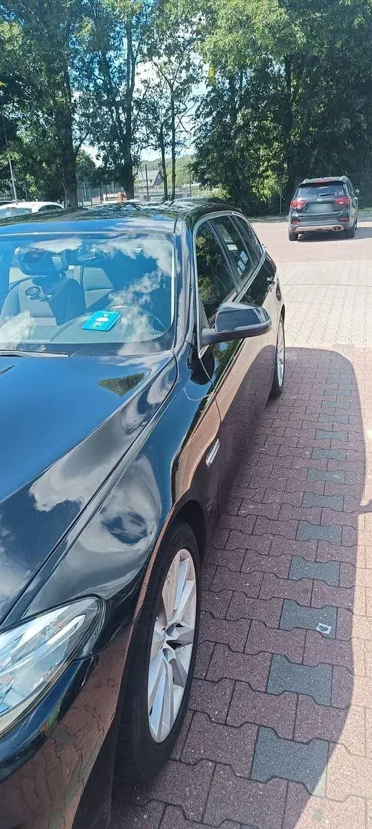 Gebraucht BMW 520 190 PS (139 kW) 2015 Schwarz Kombi