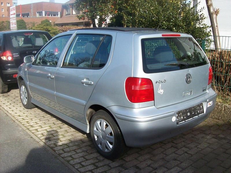 Gebraucht VW Polo United 65 PS (47 kW) 2001 Silber Kleinwagen