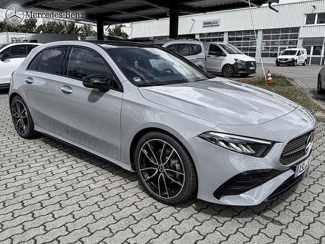 Gebraucht 2025 Mercedes A200 Edition | 45.999 € - Bild 1/4