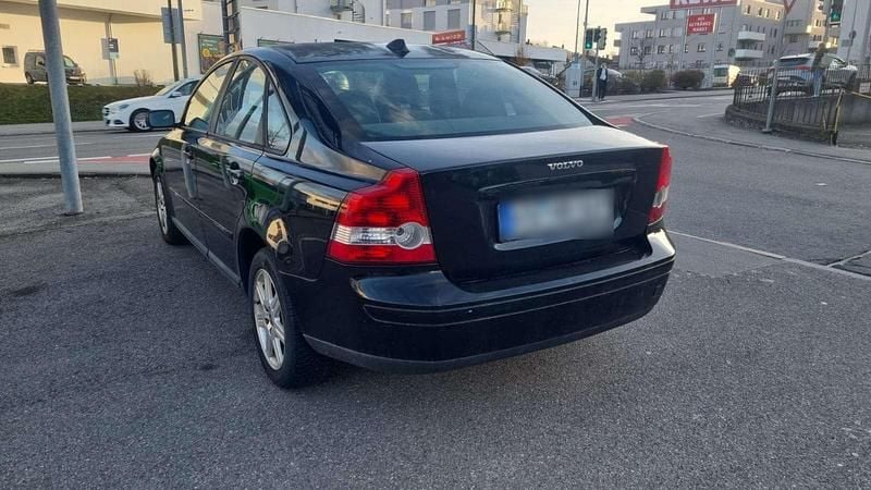 Gebraucht Volvo S40 109 PS (80 kW) 2006 Schwarz Limousine