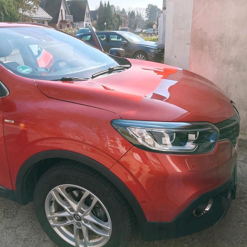 Second-hand Renault Kadjar 2017 Roșu SUV