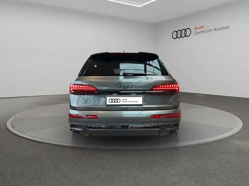 Neu Audi Q7 S-Line 286 PS (210 kW) 2025 Grau SUV
