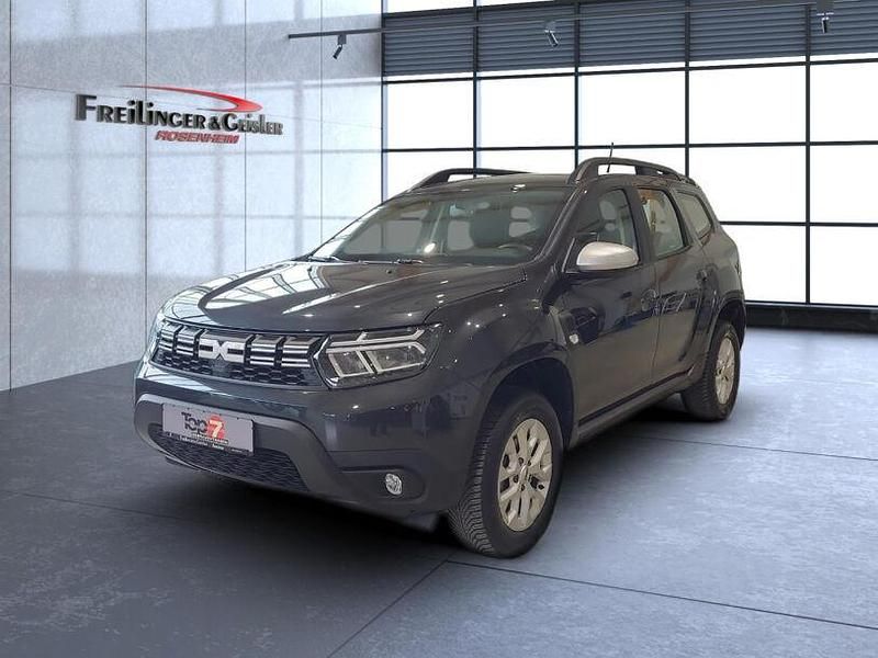 Gebraucht Dacia Duster Expression 131 PS (96 kW) 2024 Grau comete (metallic) SUV