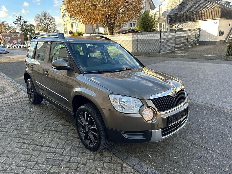 Gebraucht Skoda Yeti 105 PS (77 kW) 2011 Braun SUV
