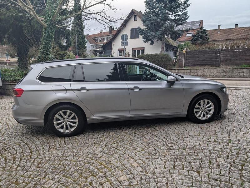 Gebraucht VW Passat 150 PS (110 kW) 2000 Grau Kombi