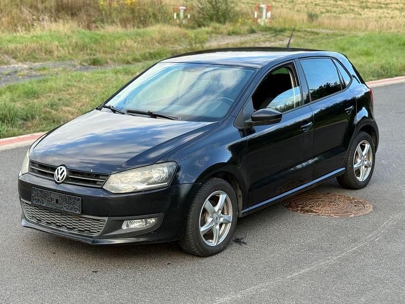 Schwarz Gebraucht 2010 VW Polo Highline Limousine | 2.200 € (Fairer Preis) - Bild 1/4