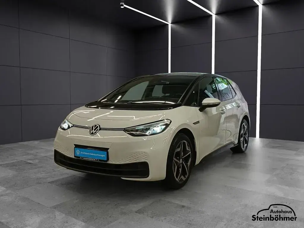 Używany VW ID.3 Pro 150 kW (204 KM) 2022 Biały Hatchback