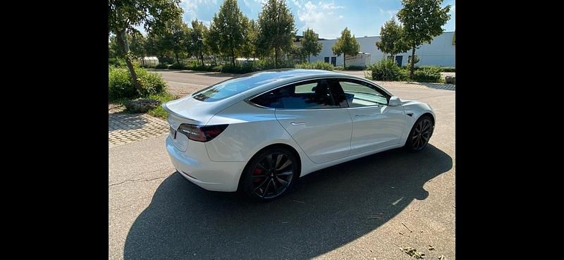 Gebraucht Tesla Model 3 Performance 377 kW (513 PS) 2019 Weiß Limousine