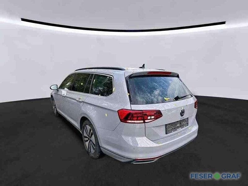 Gebraucht VW Passat GTE 218 PS (160 kW) 2022 Mondsteingrau Kombi