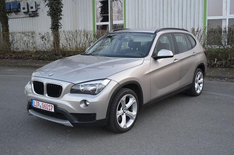 Gebraucht BMW X1 143 PS (105 kW) 2014 Silber SUV