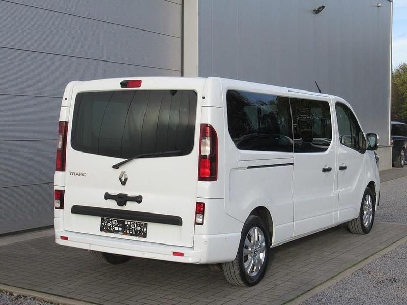 Gebraucht Renault Trafic 150 PS (110 kW) 2023 Weiß Van / Kleinbus
