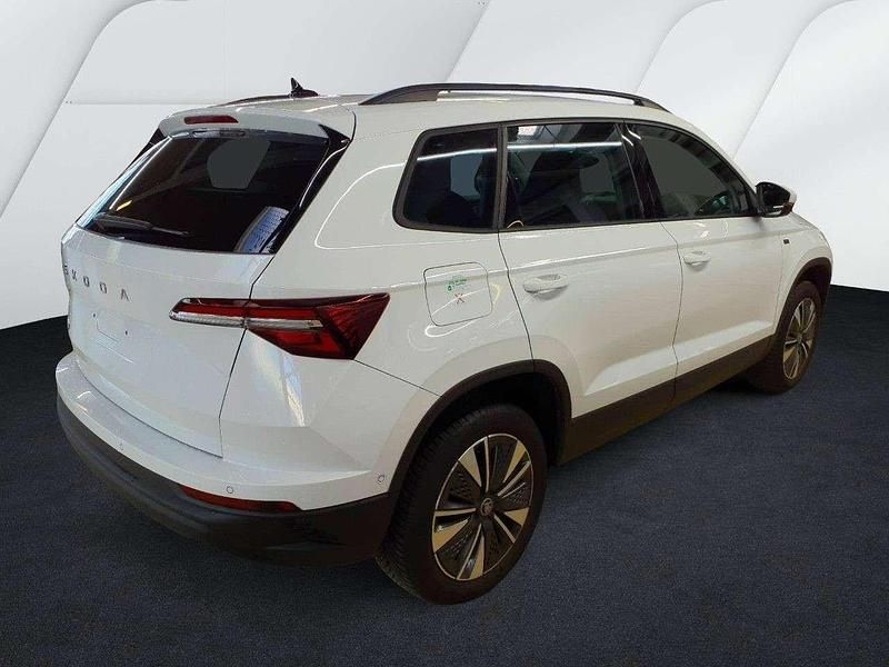 Gebraucht Skoda Karoq Selection 150 PS (110 kW) 2025 Weiß SUV