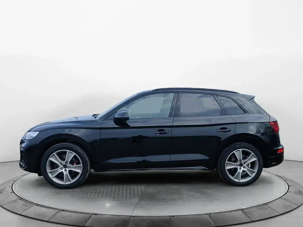 Gebraucht Audi SQ5 Ambiente 342 PS (251 kW) 2025 Mythosschwarz metallic SUV