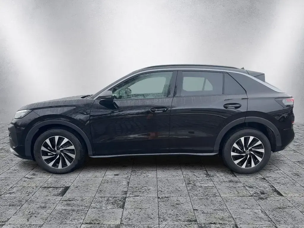 Neu VW T-Roc Life 150 PS (110 kW) 2026 Grenadill schwarz metallic SUV