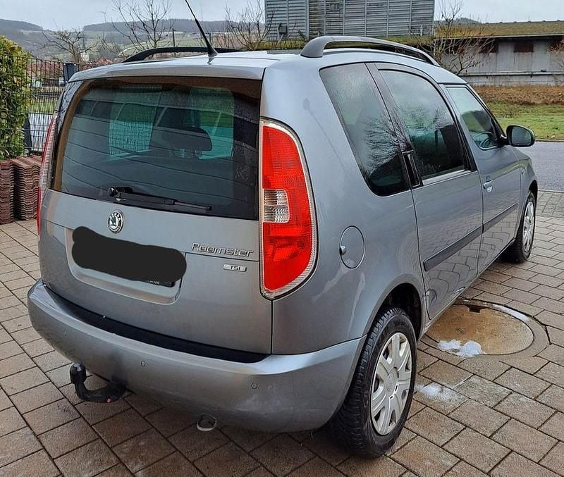 Gebraucht Skoda Roomster 86 PS (63 kW) 2010 Grau Van / Kleinbus