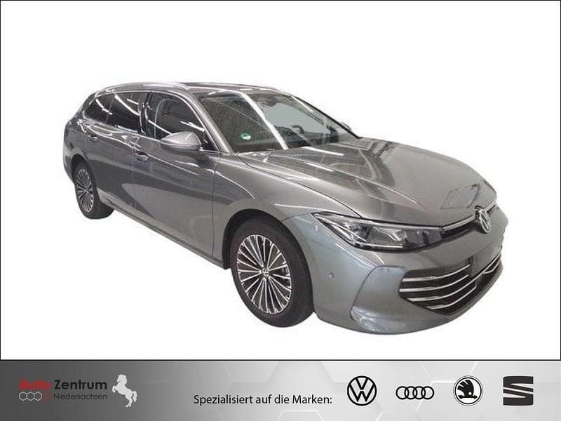 Diabase gray metallic Gebraucht 2025 VW Passat Elegance Kombi | 43.970 € (Superpreis) - Bild 1/4
